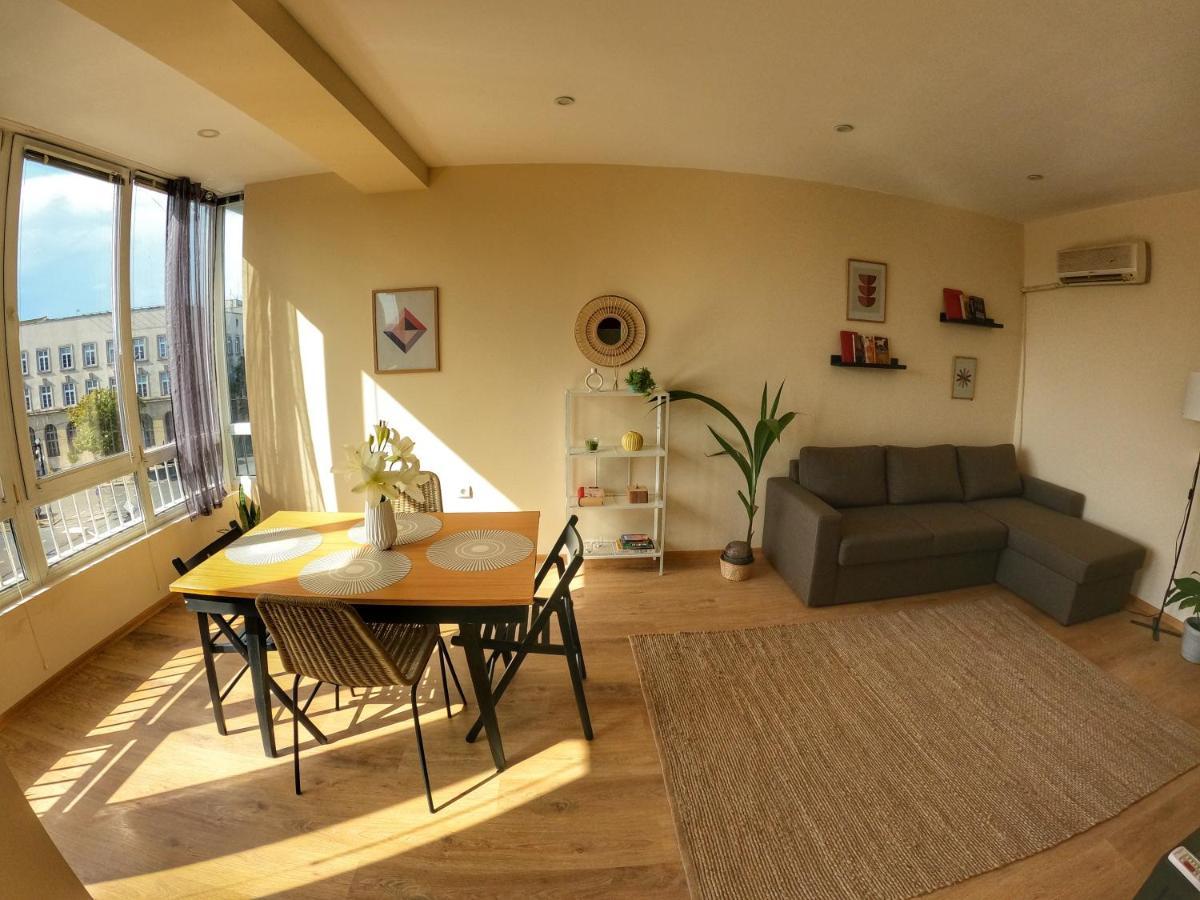 By The Cathedral, 1 Bed Flat Varna Exterior foto